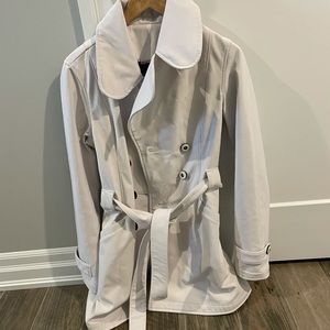 Lululemon rain coat-lined